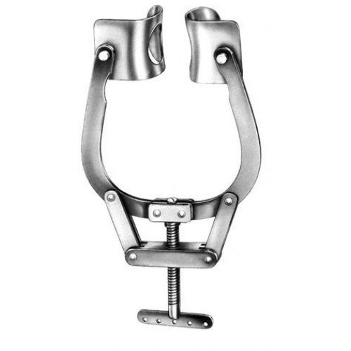 Mercedes Thorax retractor only 240mm
